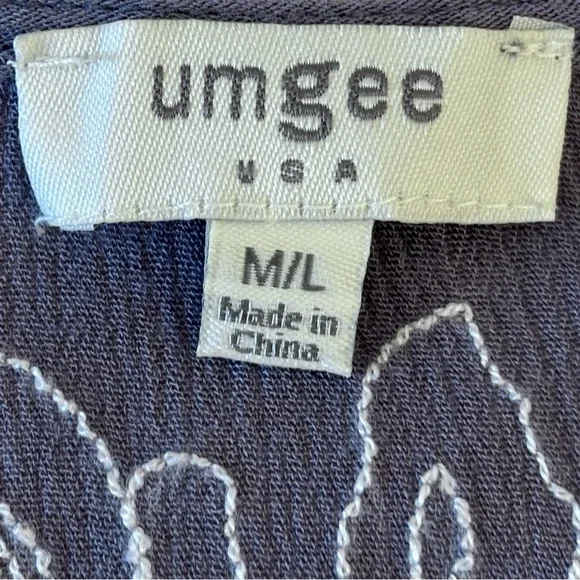 Umgee Tunic Top Blouse Lavender Purple White Embroidery bohemian boho Med. Large - Picture 2 of 9